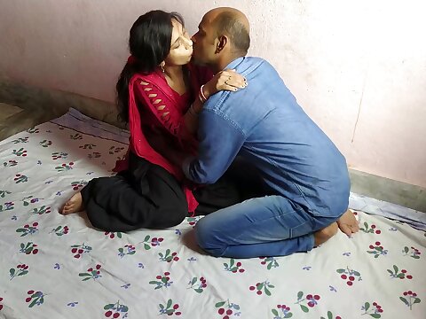 Warm Indian College Girlfriend Hot Lovemaking