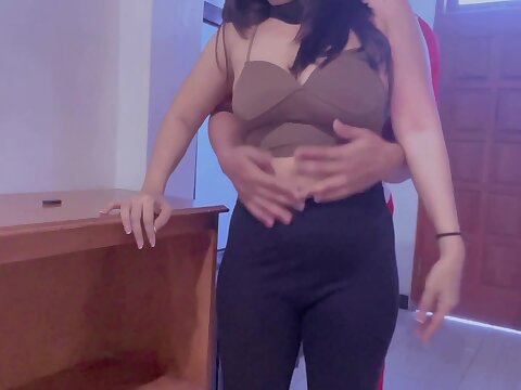 A impoverish working in a public service blushed while serving a customer of a chick with a wonderful face and a beautiful body.... Be passed on lady deceived him lower Be passed on guise of wanting to offer something so that she could enter Be passed on 