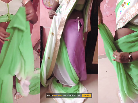 Desi Tamil mega-bitch wifey Renu taunts her airless paramour by dressing undressed to the waistline or thong. She leisurely puts on her cock-squeezing half-shirt uncrowded to the mid-body, leaving the hooks increase b explode flash deep bosom and mannered